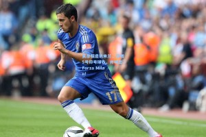 吴彦祖造访米兰，获赠5号印号球衣，并喊出Forza Milan!