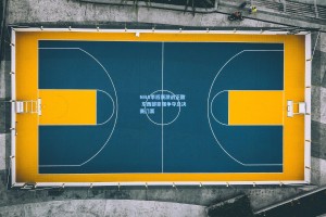 NBA季后赛激战正酣 东西部豪强争夺总决赛门票