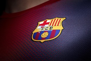 世体深度解析，埃里克后腰位置大放异彩，球场表现获评超越核心德容